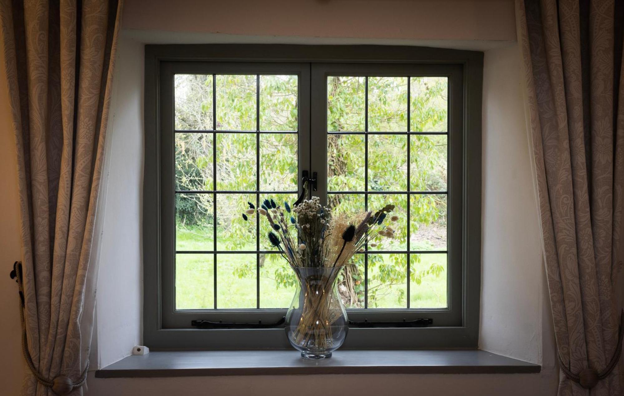 Cotswold Cottage With Hot Tub Bledington Luaran gambar